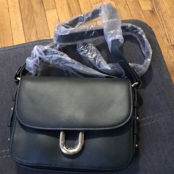 harper crossbody bag